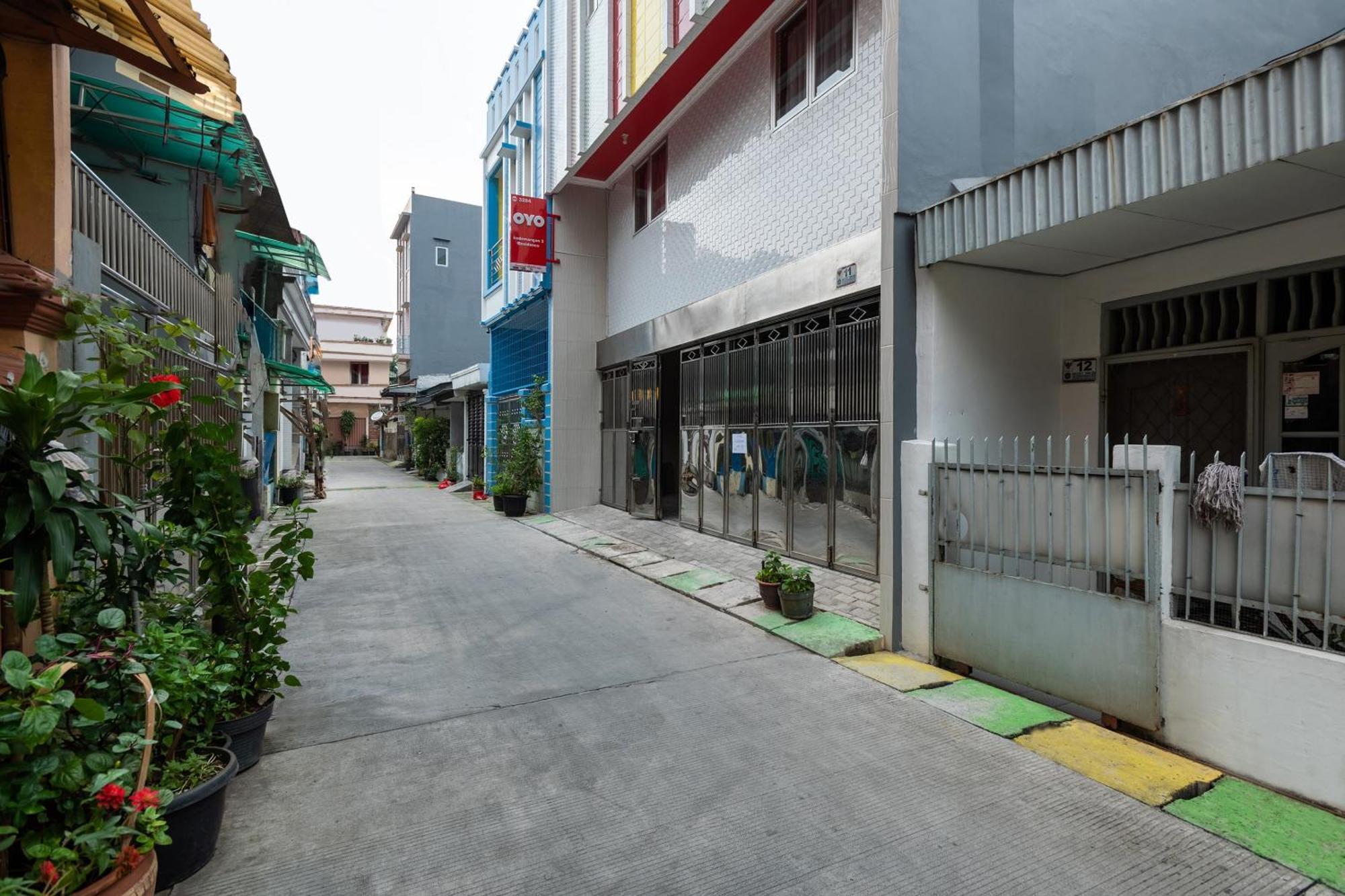 Oyo Life 3284 Pademangan 3 Residence Jakarta Exteriör bild